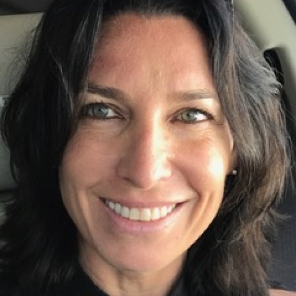 Nahila Hernandez